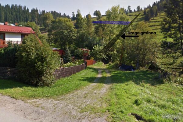 Działka 669 - widok z drogi